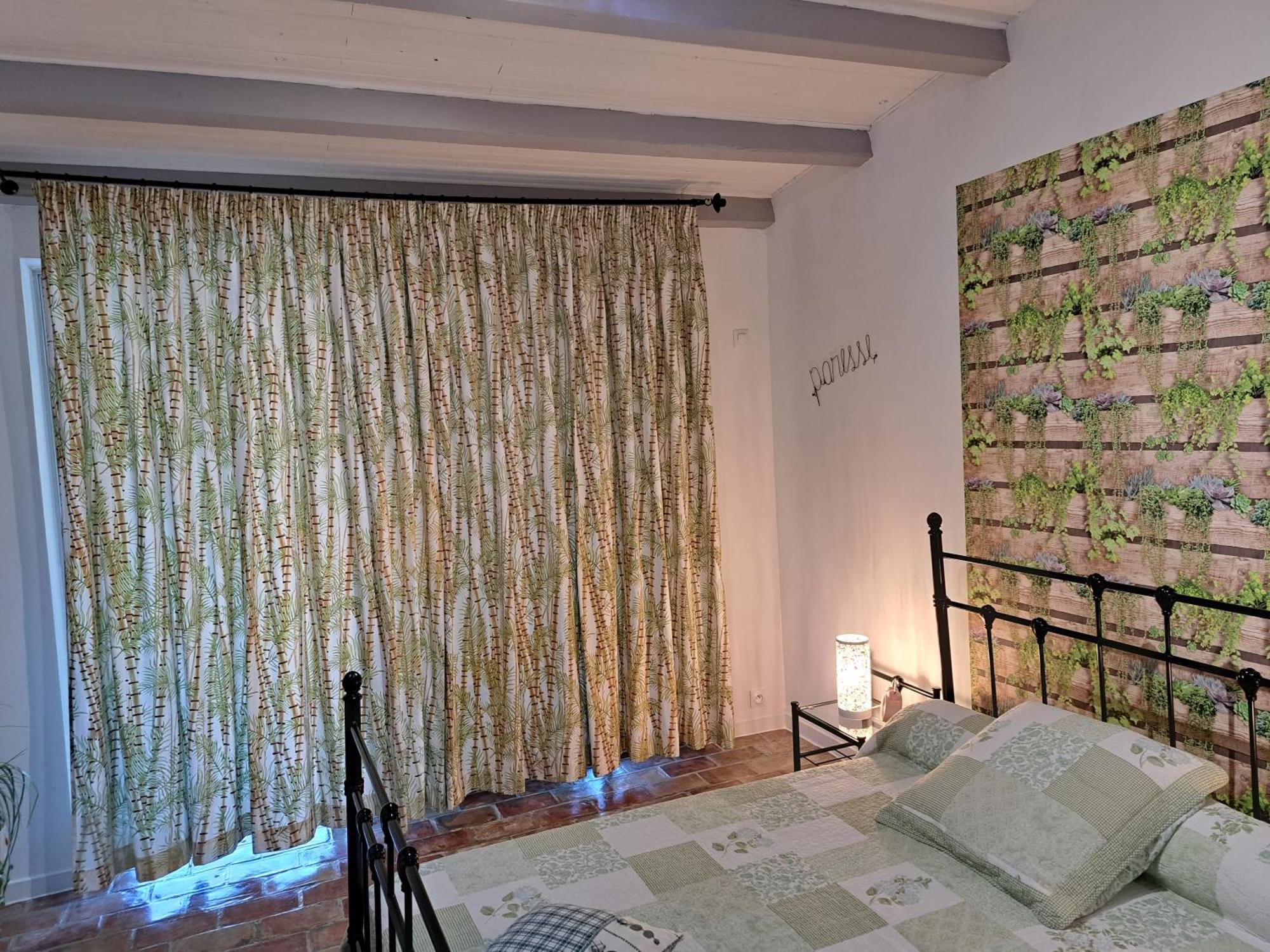 Bed and Breakfast Lou Pin Dou Papet Roquevaire Экстерьер фото