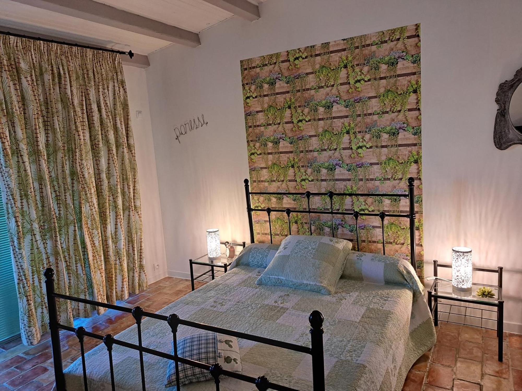 Bed and Breakfast Lou Pin Dou Papet Roquevaire Экстерьер фото